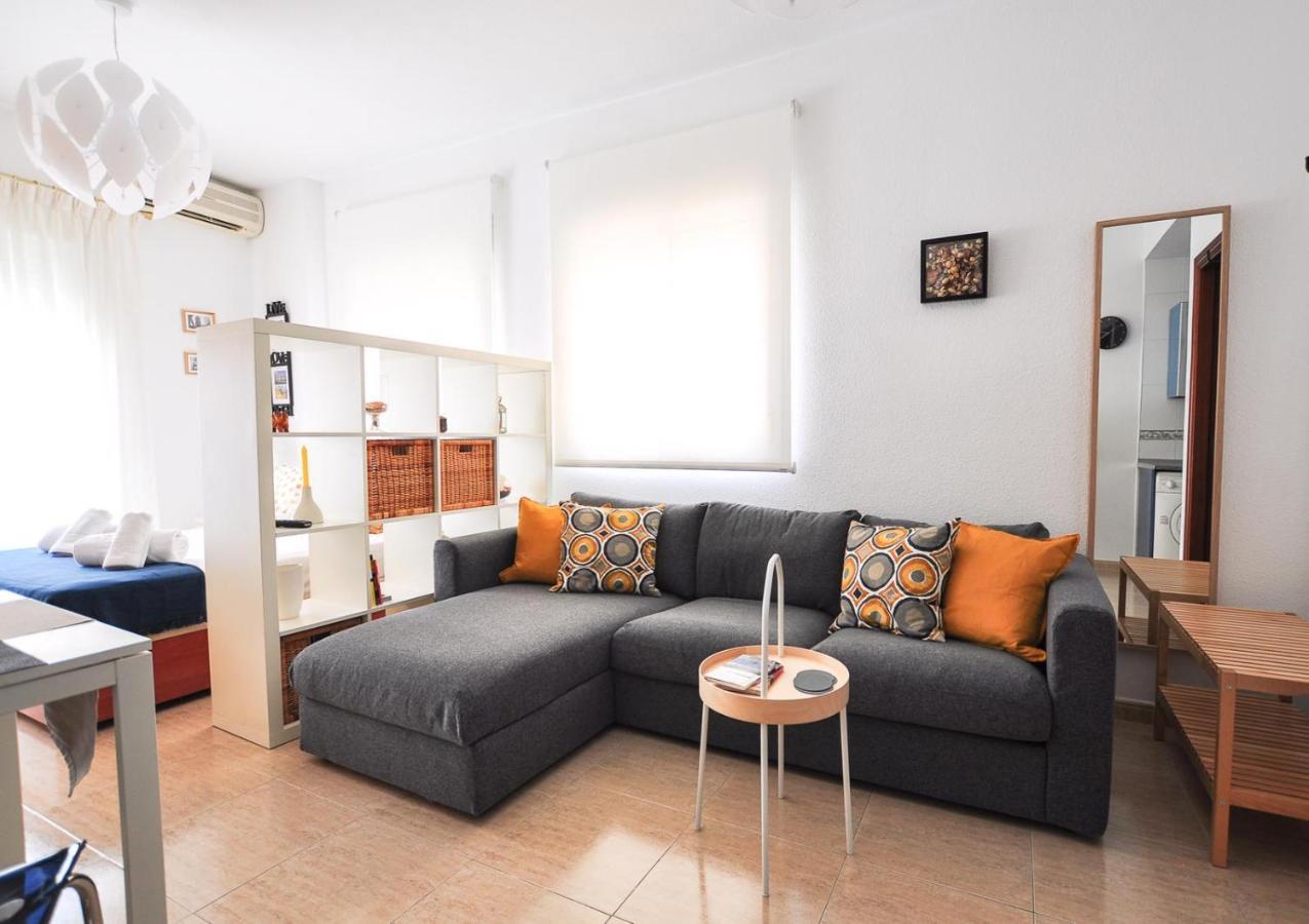 Holidays2Malaga Refino Studio High Speed Wifi Apartamento Exterior foto
