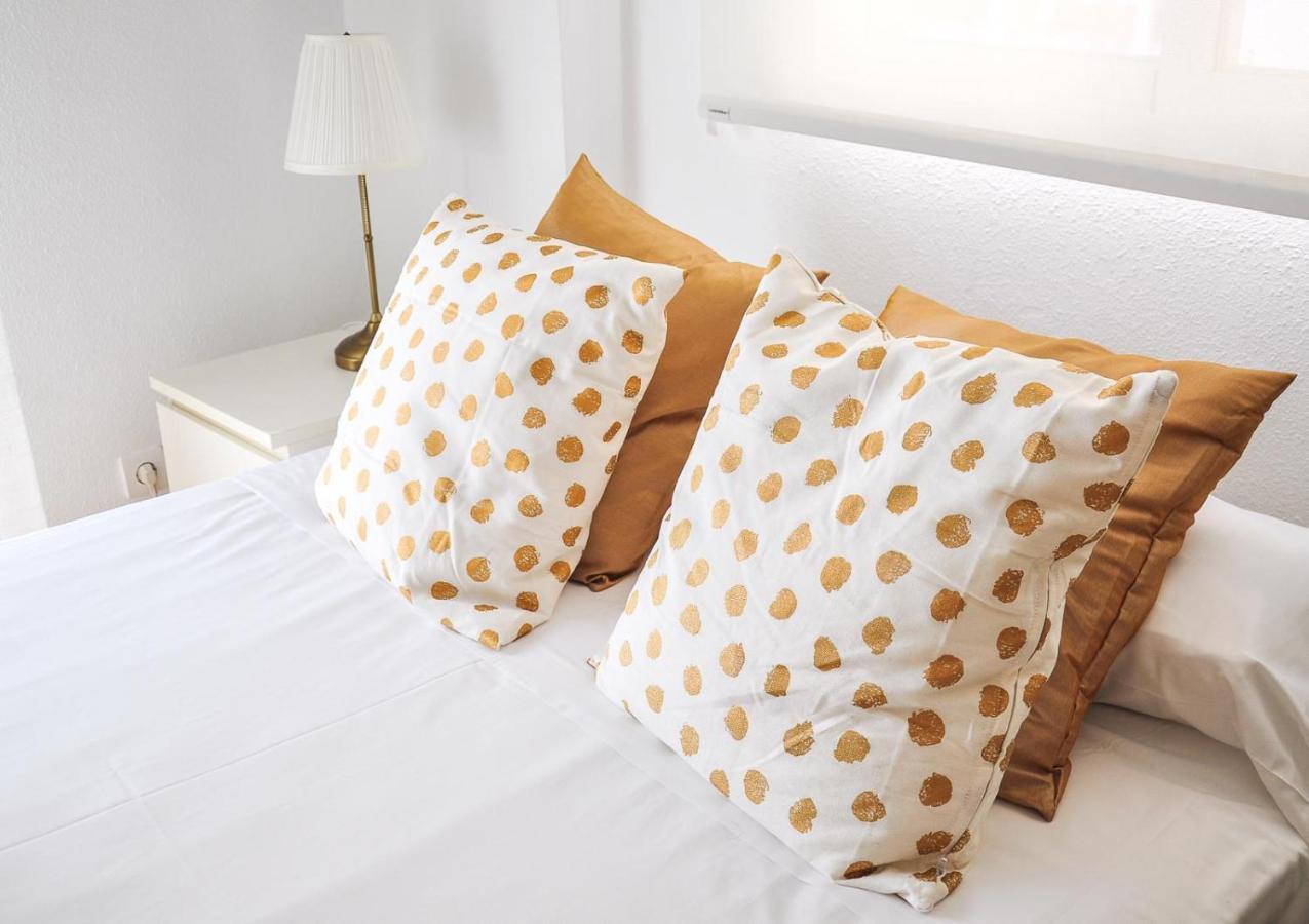 Holidays2Malaga Refino Studio High Speed Wifi Apartamento Exterior foto